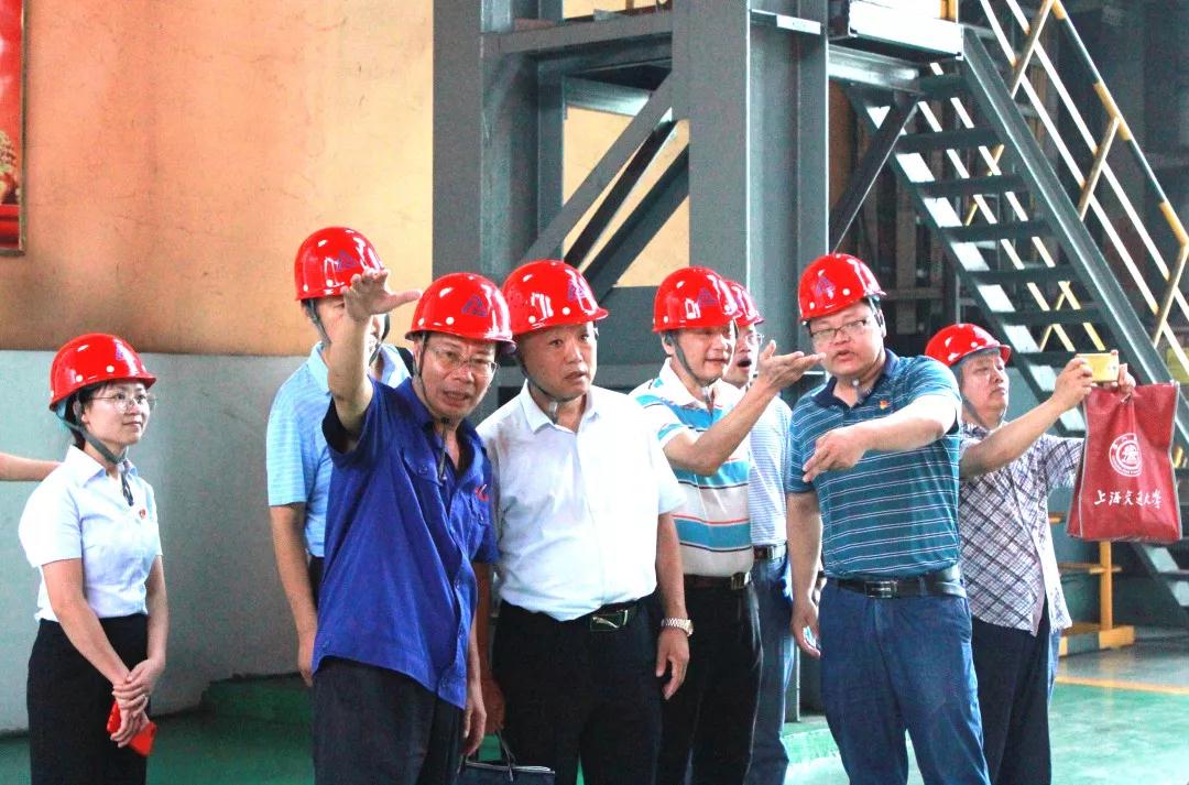 客從遠(yuǎn)方來(lái)，情隨黨建起